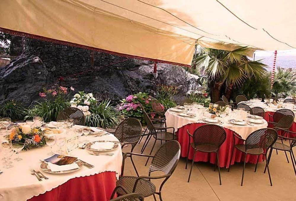 Castello Di Pavone Hotel Pavone Canavese Eksteriør billede